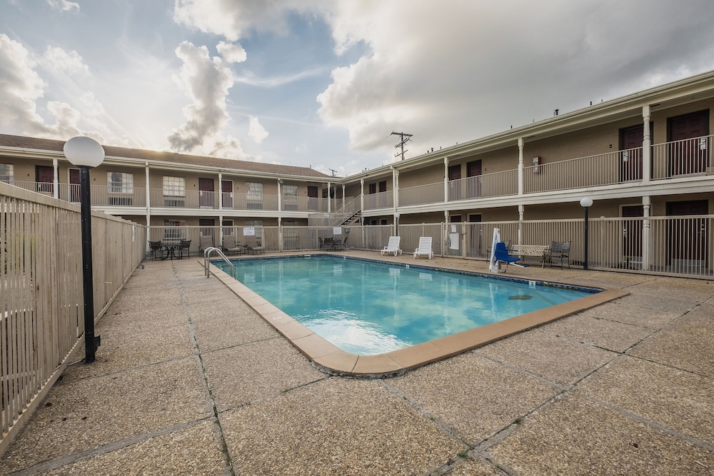 Red Roof Inn Morgan City - photo 25
