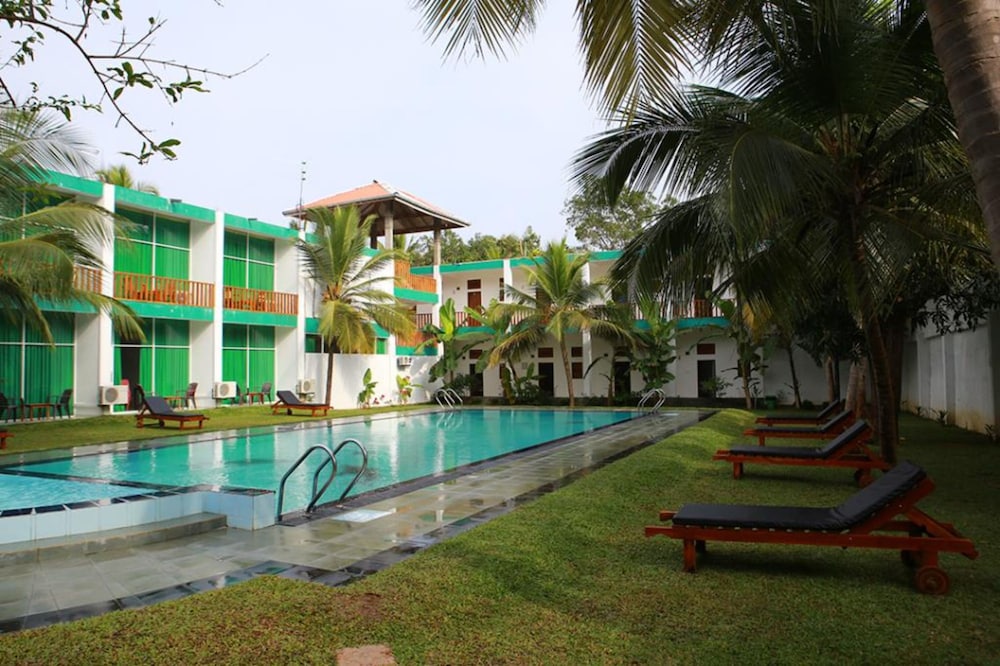 Acme Transit Hotel in Sigiriya, Sri Lanka