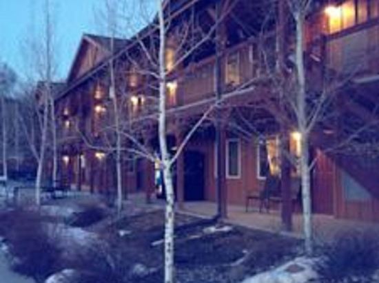 Centennial Suites & Extended Stay - photo 6