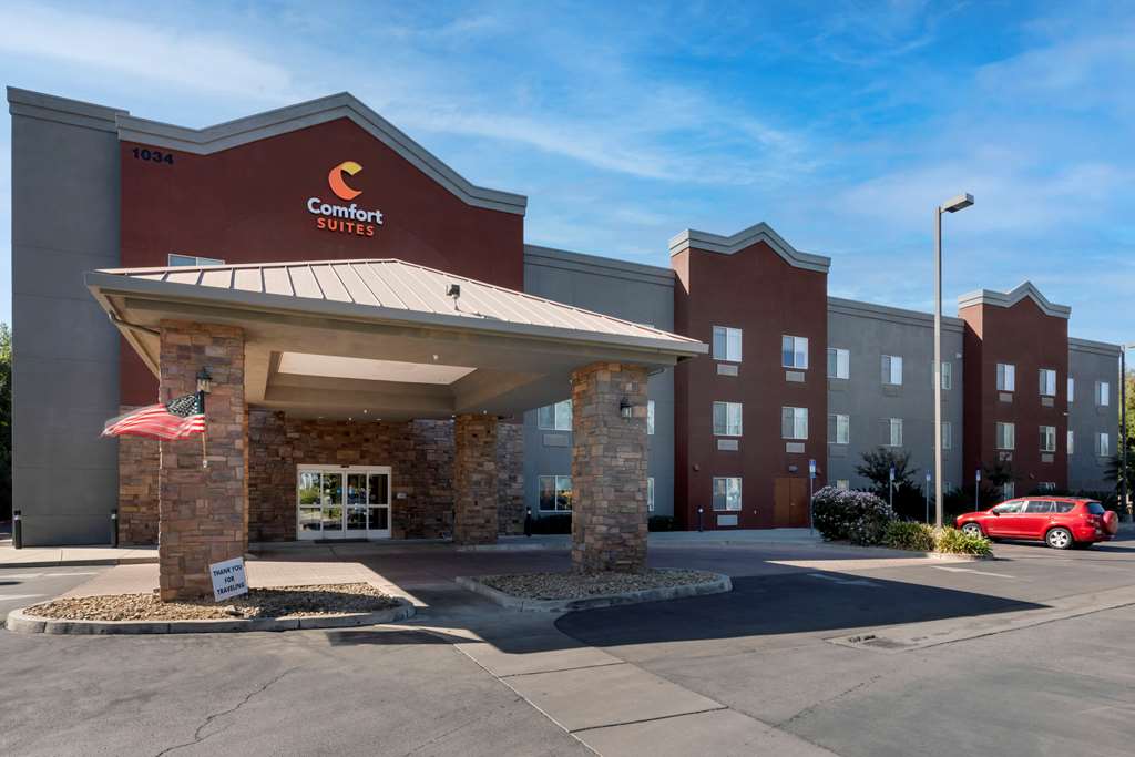 Comfort Suites Marysville Yuba City - photo 2