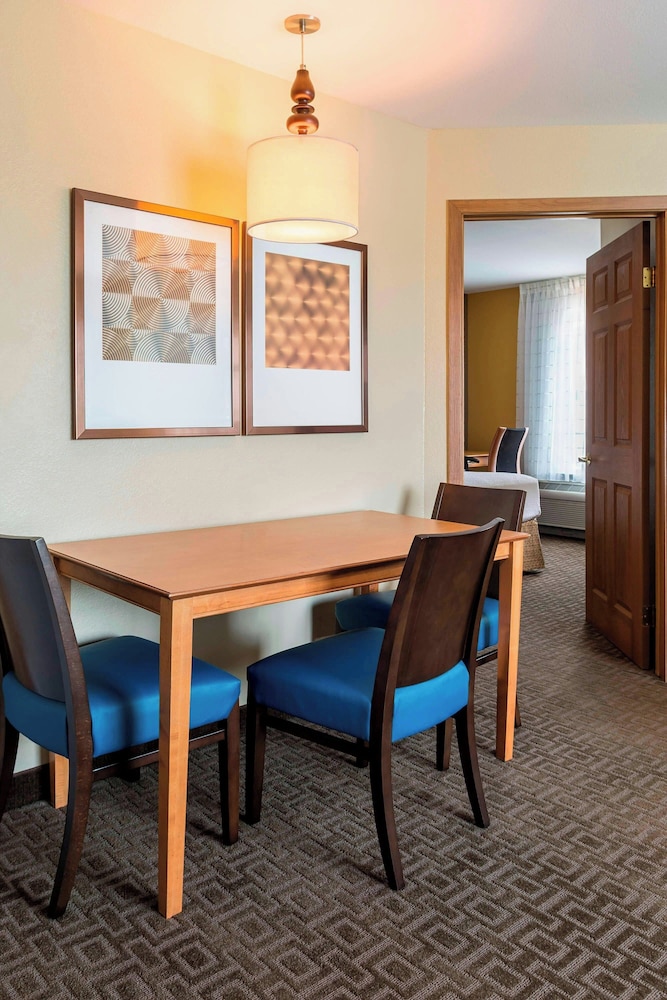 TownePlace Suites By Marriott Phoenix North - photo 6