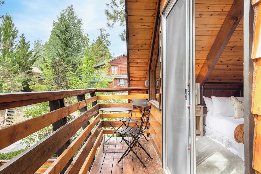 Avalon Pines by AvantStay 5 mins from Bear Mountain Ski Resort - photo 15