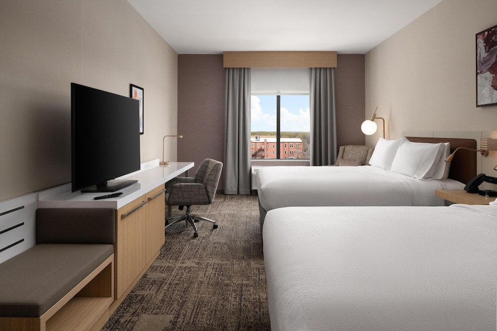 Hilton Garden Inn Greenville University Area - photo 13