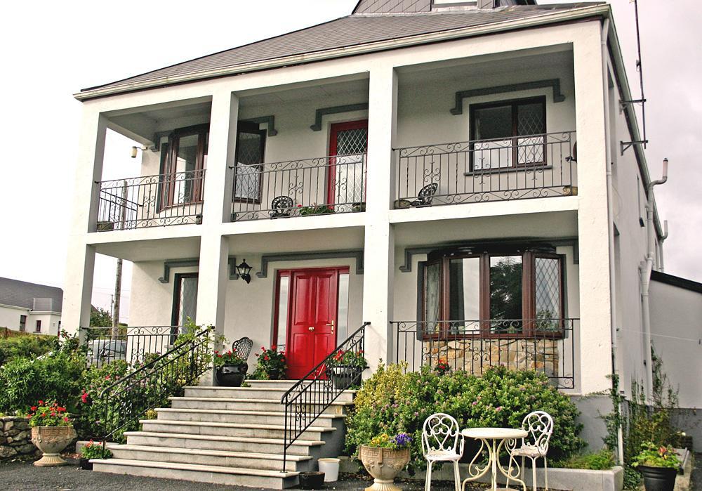 Harbour House — 4-Star Luxury Hotel in Gaillimh, Republic of Ireland