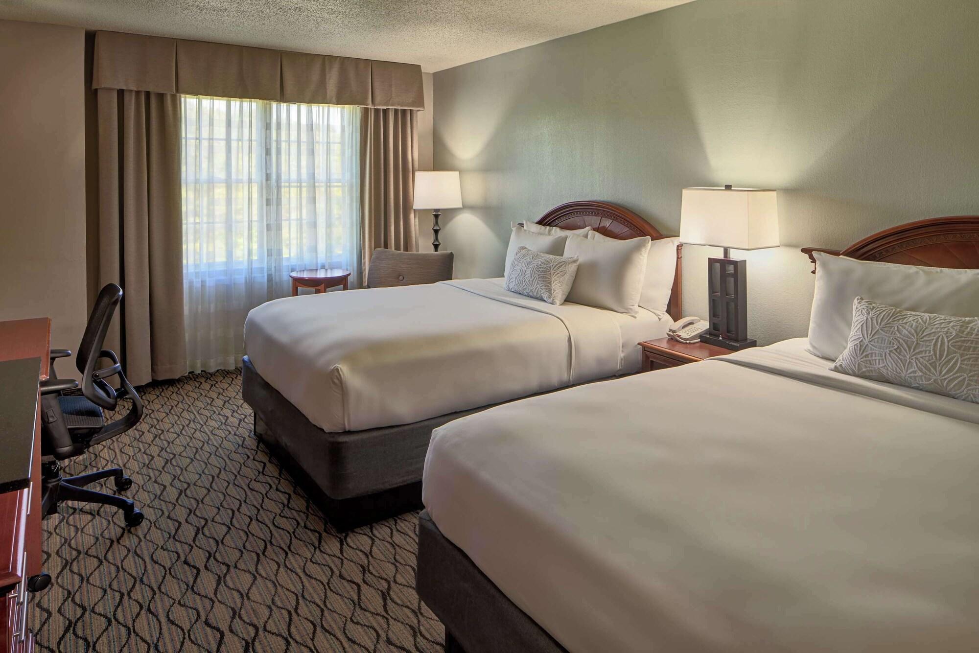 Sonesta Atlanta Airport South - photo 11