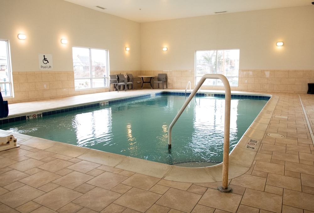 Holiday Inn Express & Suites Ironton by IHG - photo 33