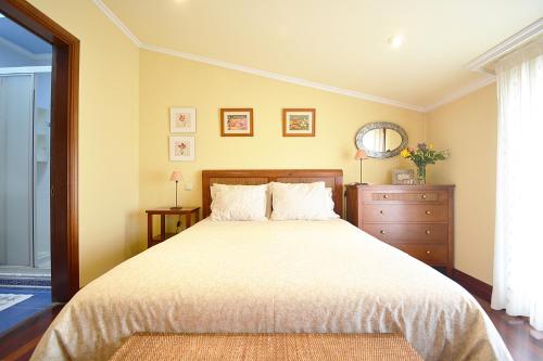 GALIHOST Apartamento con vistas al Puerto de O Grove — 4-Star Luxury Hotel in O Grove, Spain