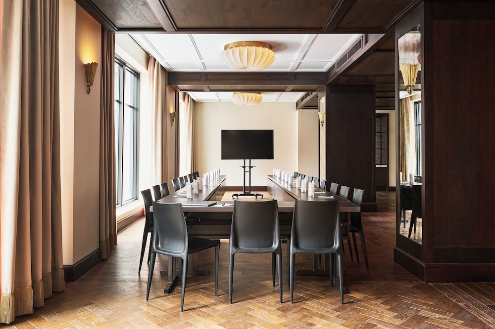 Fidelity Hotel - photo 81
