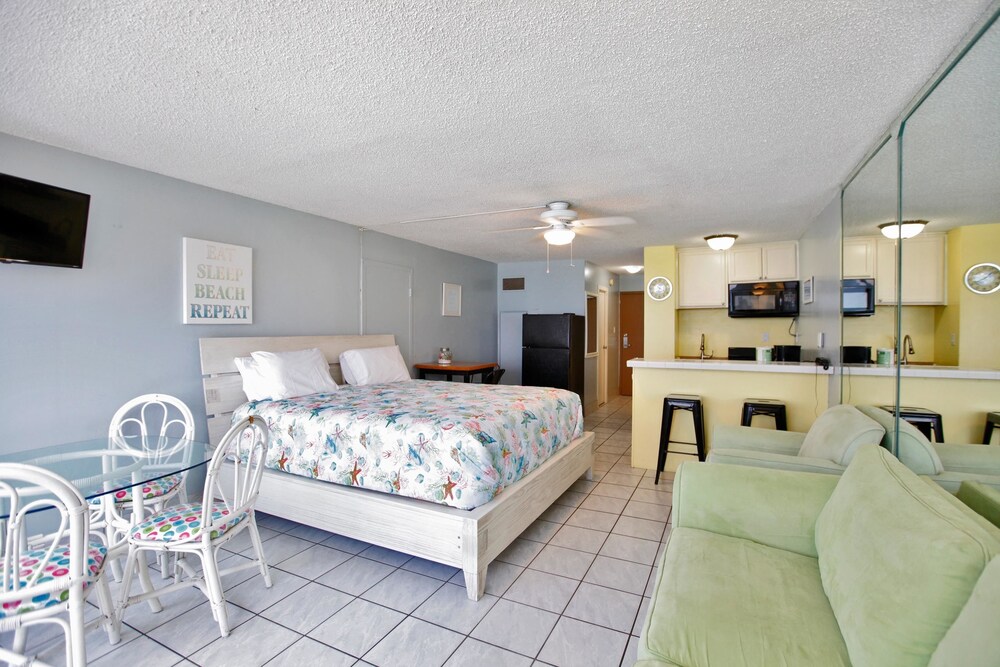 Top of the Gulf Beach Resort by Panhandle Getaways - photo 19