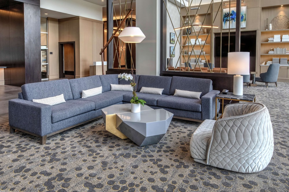 Hilton Franklin Cool Springs - photo 3