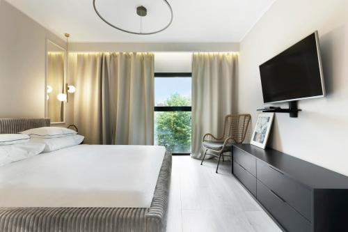 Blue Raven Motlawa Grand — 4-Star Luxury Hotel in Gdansk, Poland