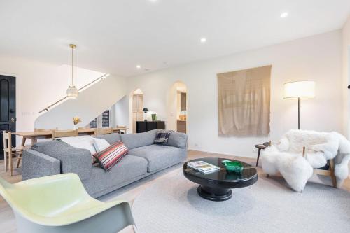 Serene 3BR Near North Cascades — hotel in Concrete