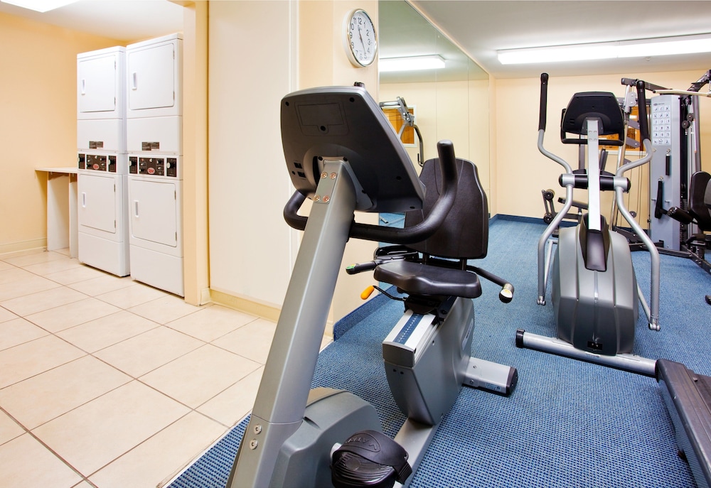Candlewood Suites Jacksonville by IHG - photo 37