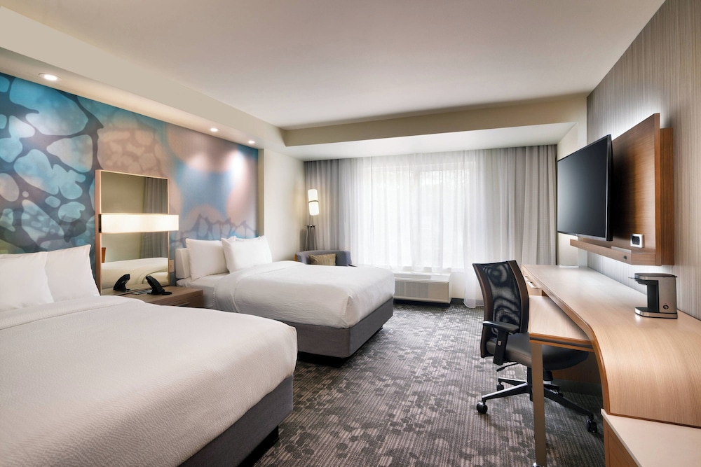Courtyard by Marriott Atlanta Duluth Downtown - photo 13