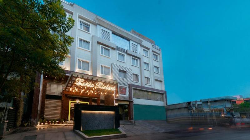 Costa Riviera Hotel — 4-Star Luxury Hotel in Varanasi, India