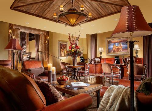 Rustic Inn Creekside - photo 70