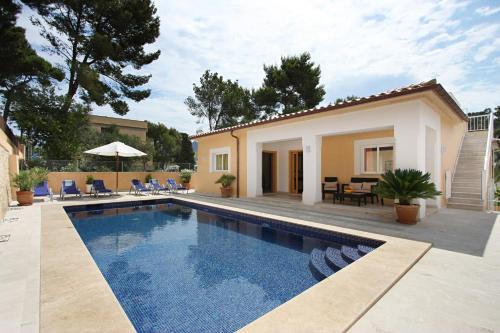 Villa Medina — 4-Star Luxury Hotel in Pollenca, Spain