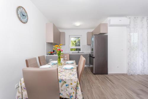 Kvarner bay 4 Apartments 1 & 3 — 4-Star Luxury Hotel in Rijeka, Croatia