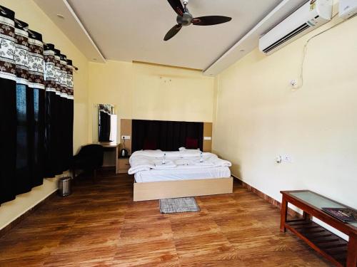 Hotel Kanak — Unknown City — photo 4