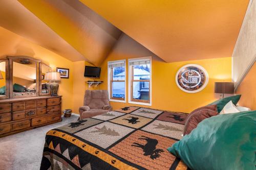 14th Street Townhouses #2 - photo 2