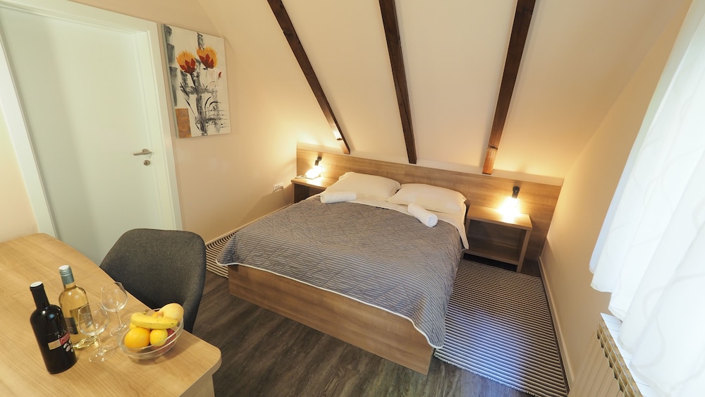 Looking for Green Relaxing Vacation in Rakovica, Croatia