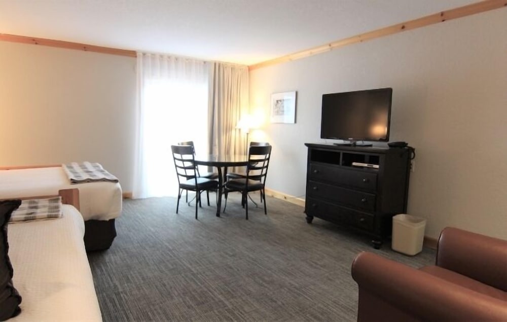 Schweitzer Mountain Resort Selkirk Lodge - photo 15