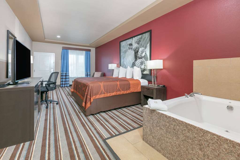 Super 8 by Wyndham Karnes City - photo 29