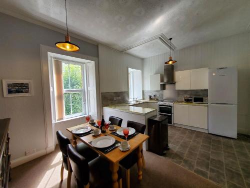 Little Bay View — 4-Star Luxury Hotel in Oban, United Kingdom
