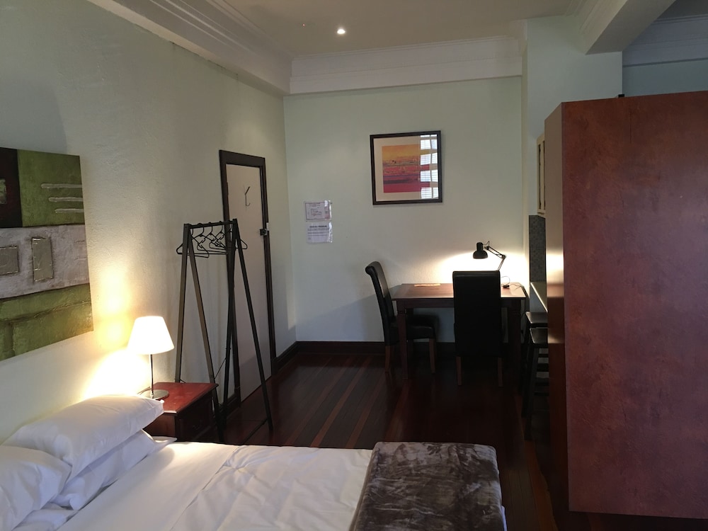 The Civic Hotel — Inglewood — photo 4
