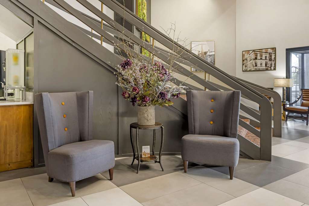 Best Western Plus Mill Creek Inn - photo 42