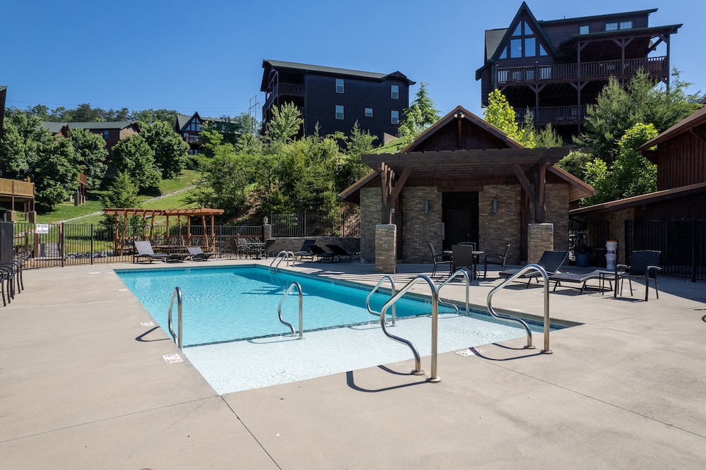 Hummingbird Hill Vista Pool HotTub View - photo 49