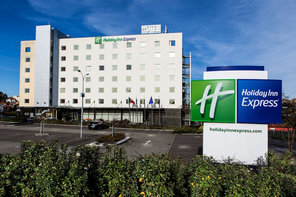 Holiday Inn Express Lisbon Oeiras