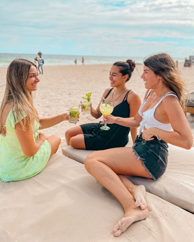 Beach bar
