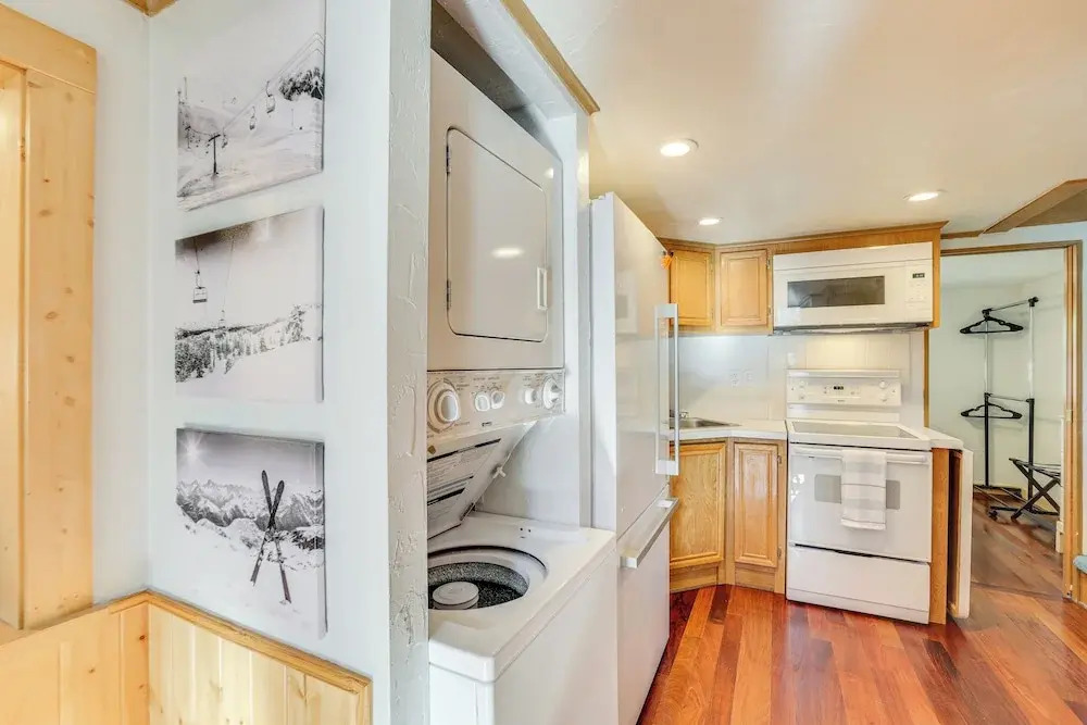 4 Mi to Ski Resort: Pet friendly Breck Cabin - photo 21