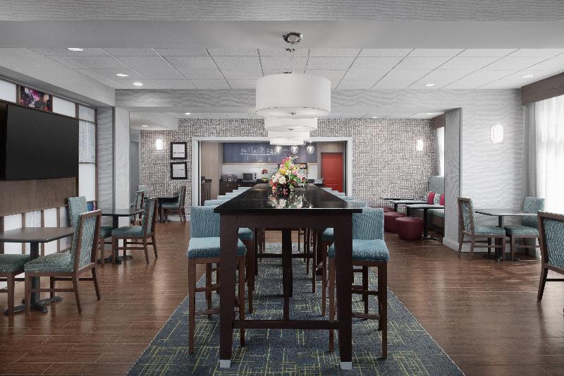 Hampton Inn Statesboro - photo 62