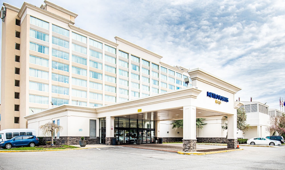Metro Points Hotel — hotel in Hyattsville