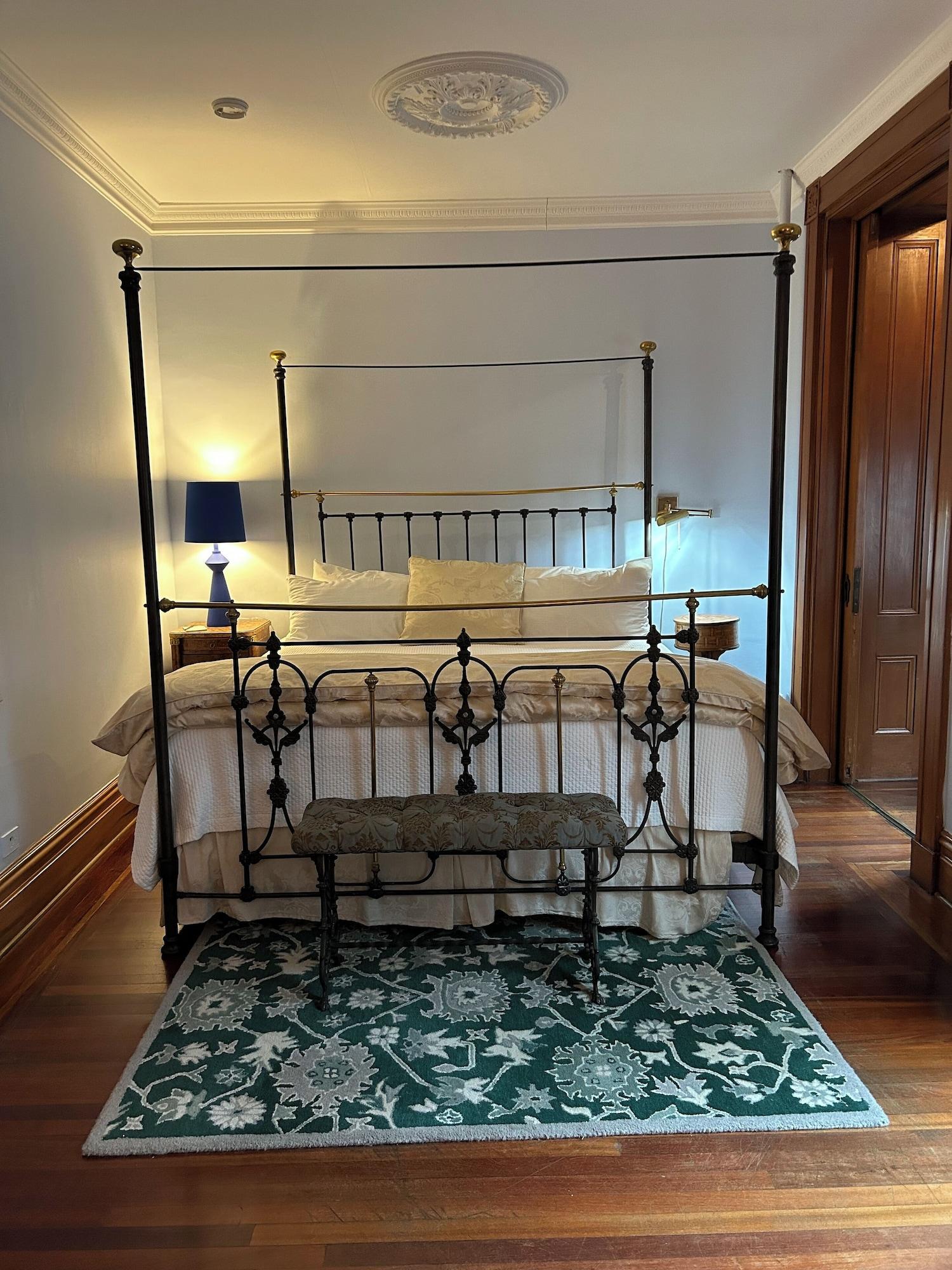 The Inn at Irving Place - photo 8
