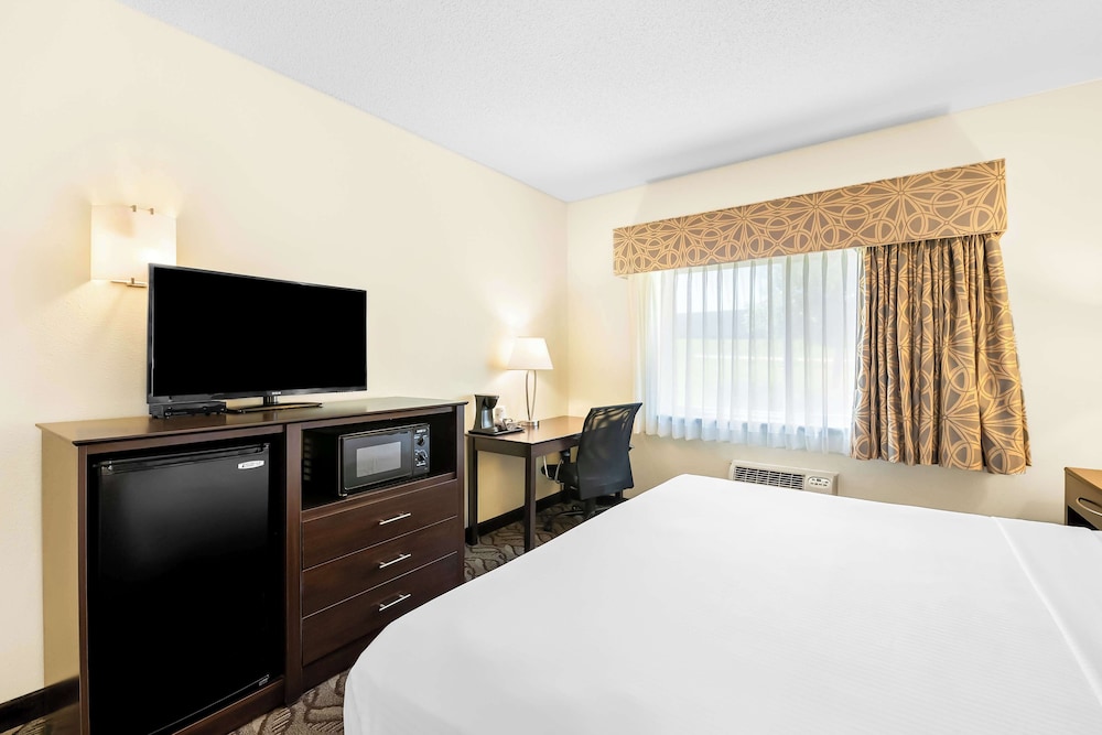 Best Western Nebraska City Inn - photo 12