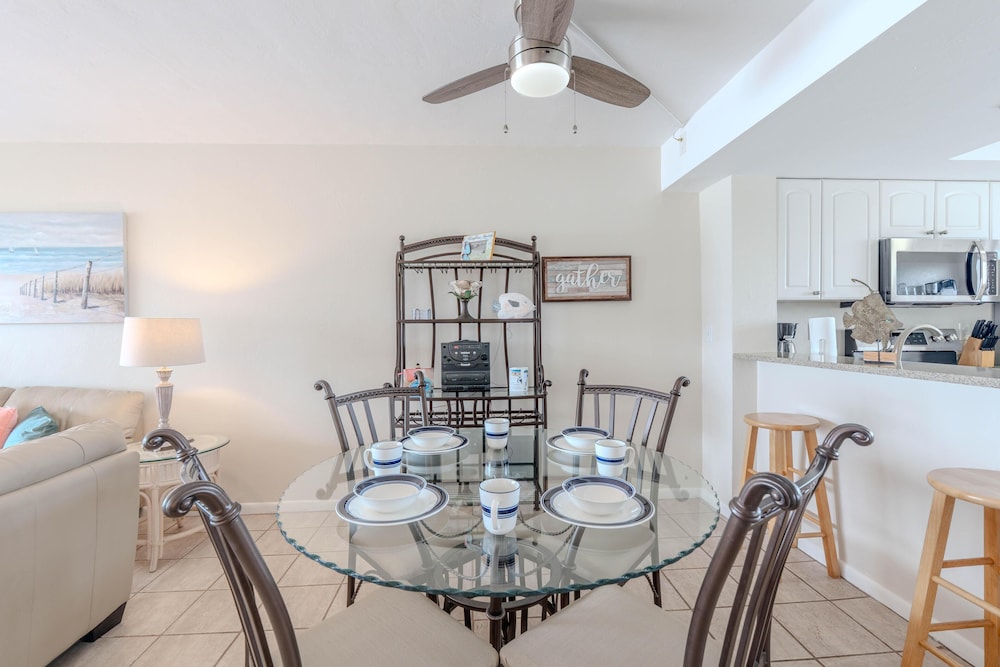 Carlos Pointe - last minute hotel in Fort Myers Beach
