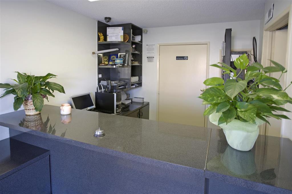 Americas Best Value Inn Beaumont CA - photo 4