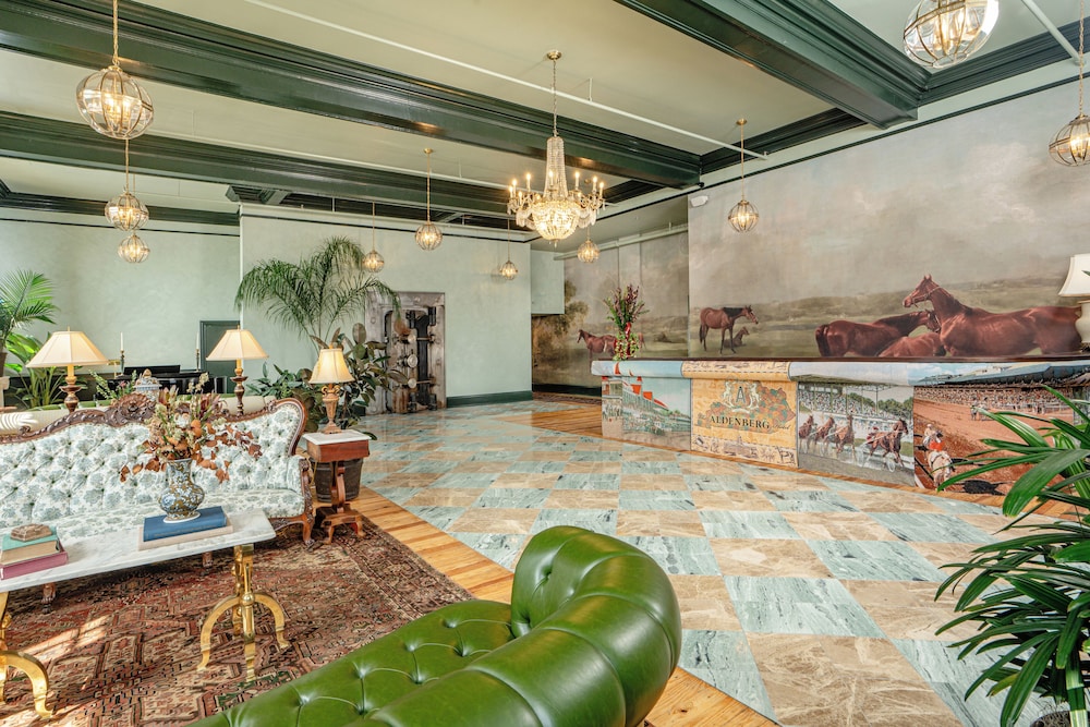 The Aldenberg Hotel - last minute hotel in Versailles