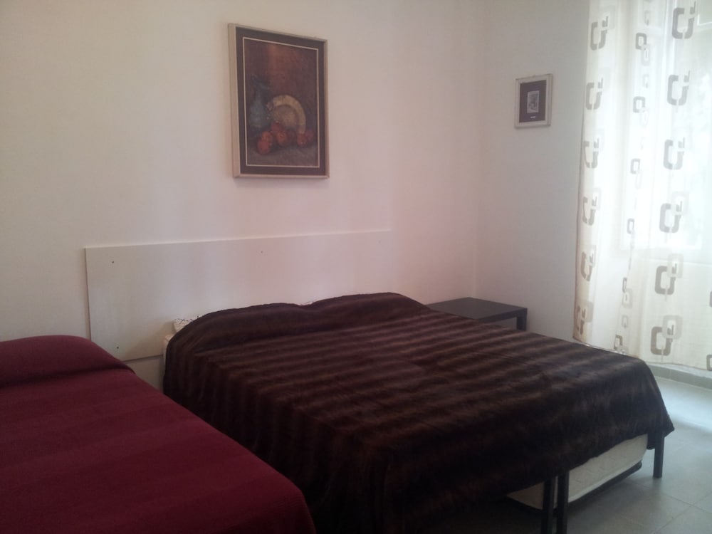 Felice rooms - last minute hotel in Rome
