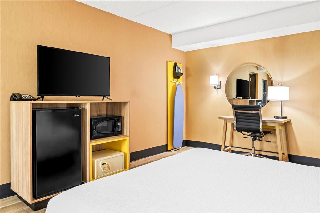 Days Inn by Wyndham Helena - photo 35