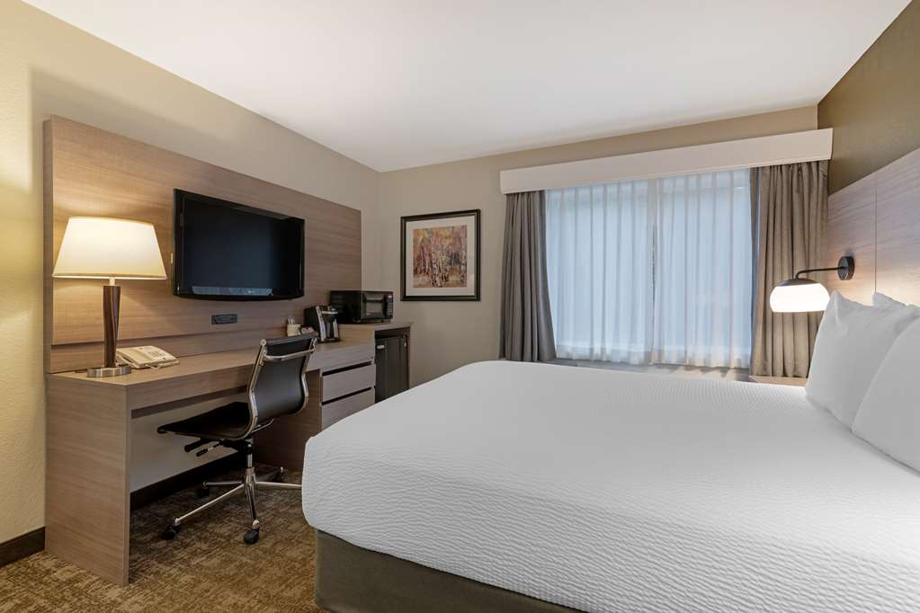 Best Western Plus Windjammer Inn & Conference Center - photo 32