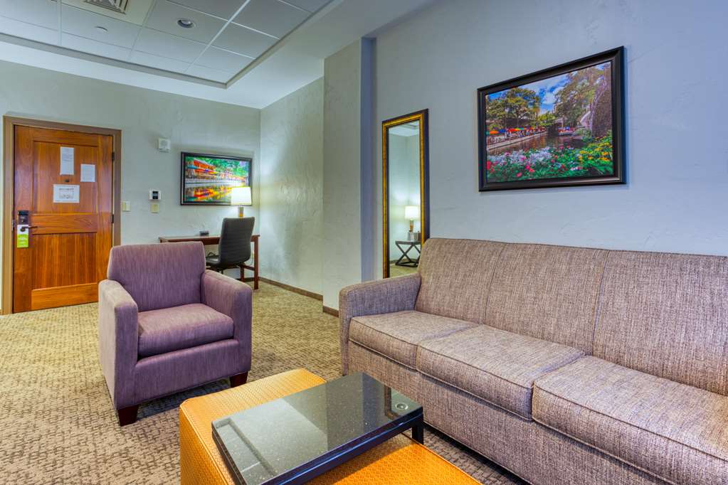Drury Plaza Hotel San Antonio Riverwalk - photo 81