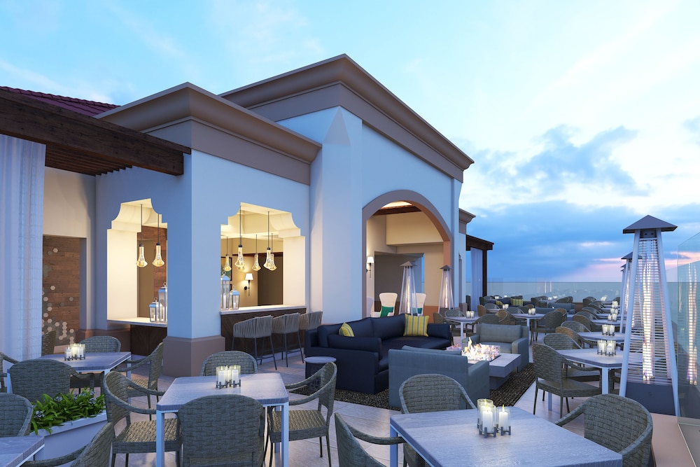 The Waterfront Beach Resort A Hilton Hotel - photo 220