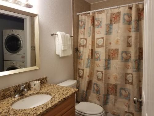 2BR 1BA Sienna Park Apartment — 4-Star Luxury Hotel in Sarasota, United States