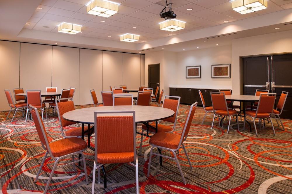 Holiday Inn Express Hotel & Suites Monroe - photo 58