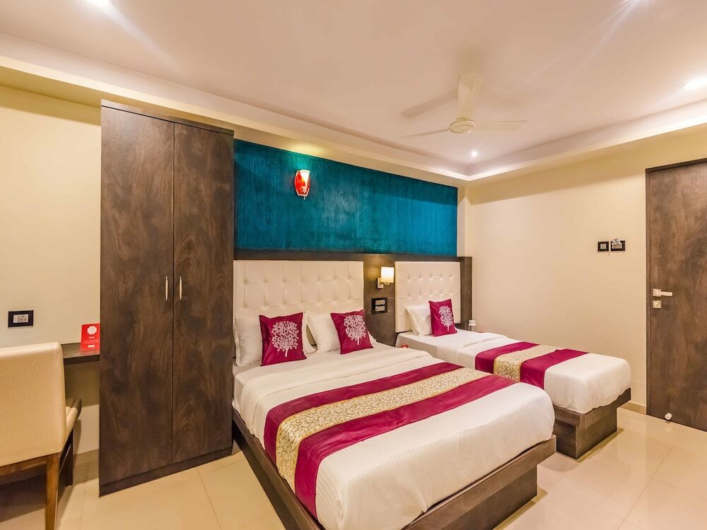 Oyo Rooms Andheri East Asalpha Metro Station 4
