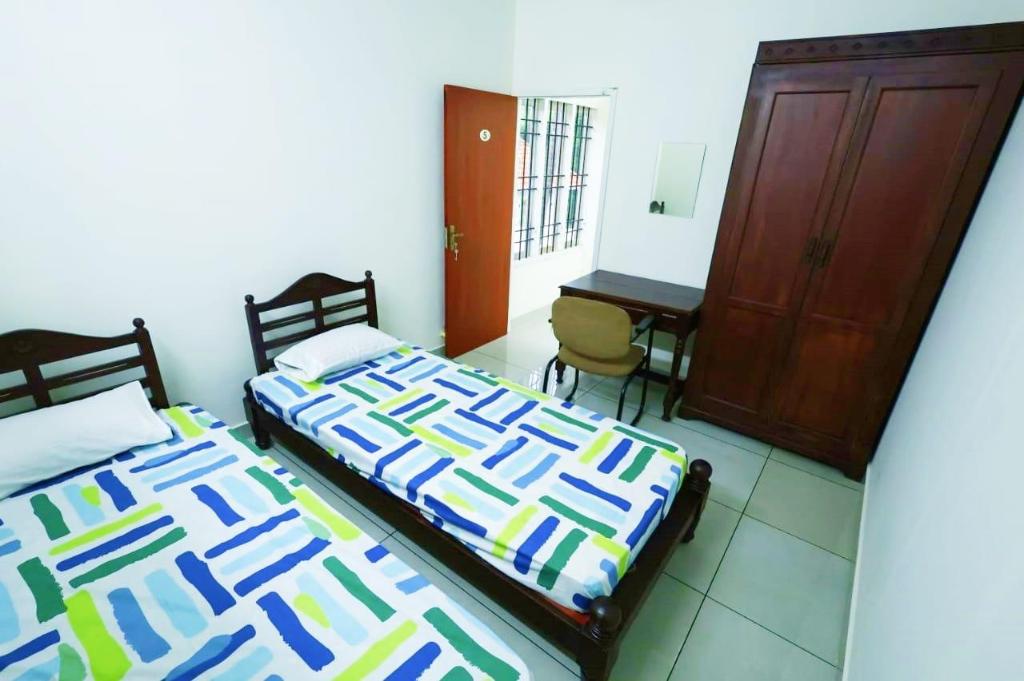 kallungal square Edapally - last minute hotel in Cochin
